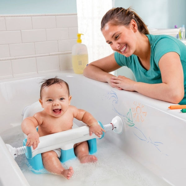 How Can I Get My Baby to Like Baths?