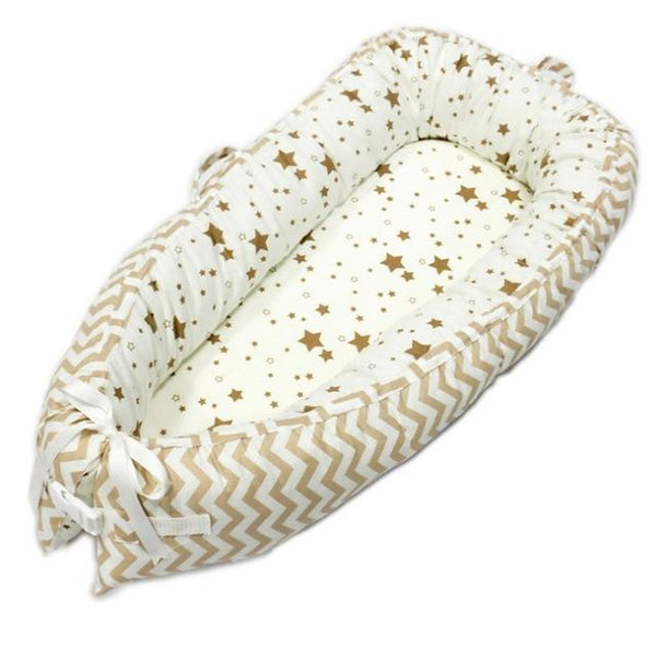 TottyCo™ Baby Cotton Cradle - Peach and Pumpkins