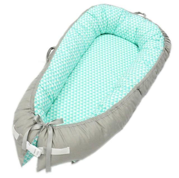 TottyCo™ Baby Cotton Cradle - Peach and Pumpkins