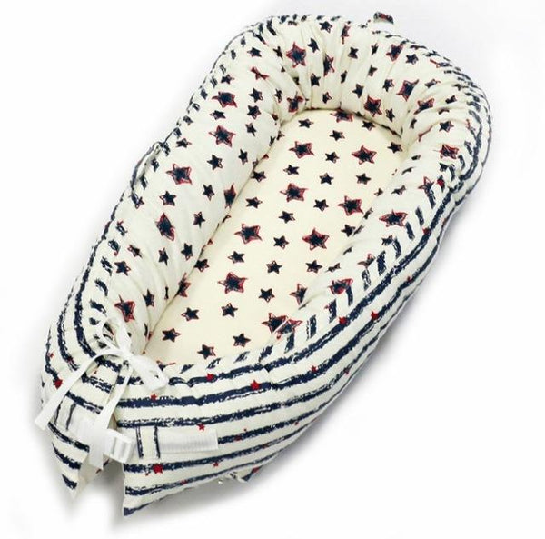 TottyCo™ Baby Cotton Cradle - Peach and Pumpkins